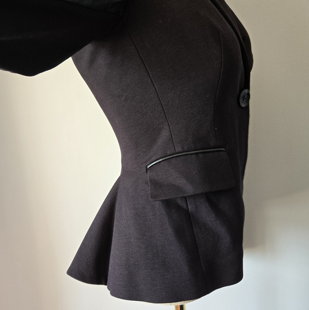 GUESS BY MARCIANO Black Fitted Blazer with Genuine Leather Sleeves, Back Ruffle. - Picture 6 of 15